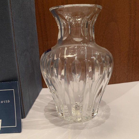 Marquis By Waterford Crystal Sheridan 6” Vase - Picture 3 of 12